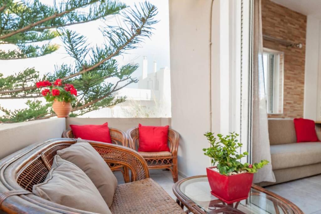 Jenny'S Flat Near The Sea Apartment Galatás Екстериор снимка